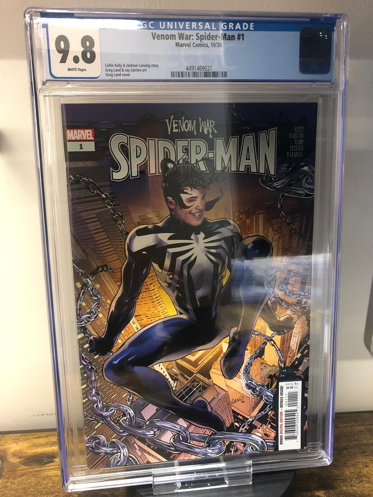 VENOM WAR SPIDER-MAN #1 CGC 9.8 MARVEL COMICS